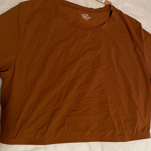 SKIMS FITS EVERYBODY SUPER CROPPED T-SHIRT - Picture 6 of 6